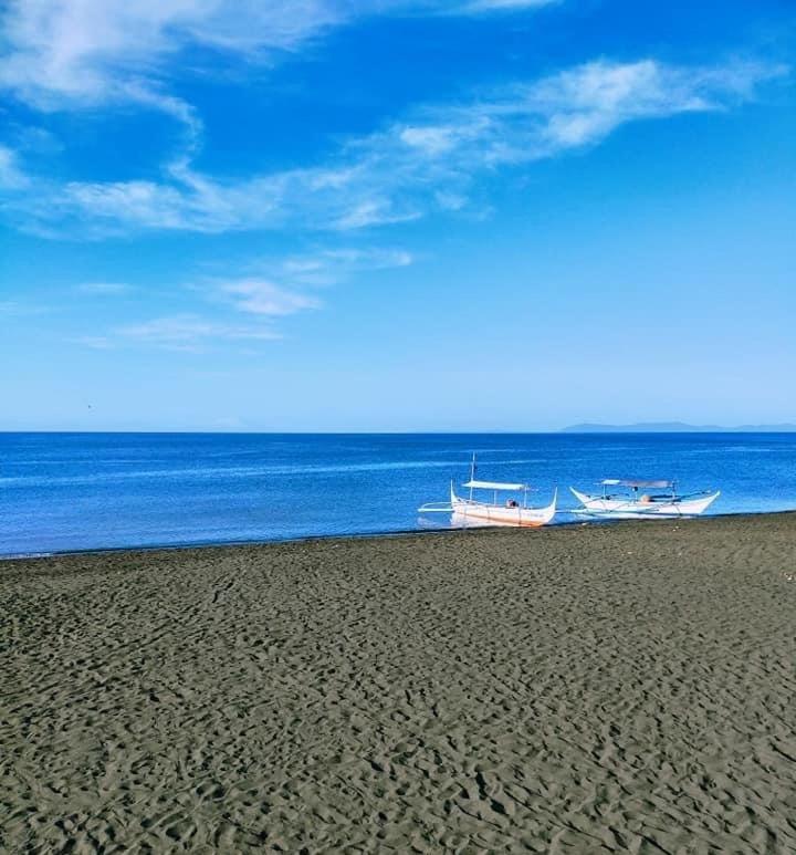 Cml Beach Resort & Waterpark Lemery エクステリア 写真