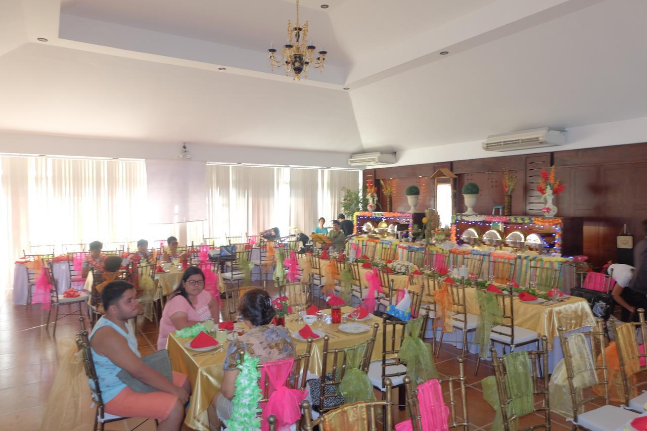 Cml Beach Resort & Waterpark Lemery エクステリア 写真